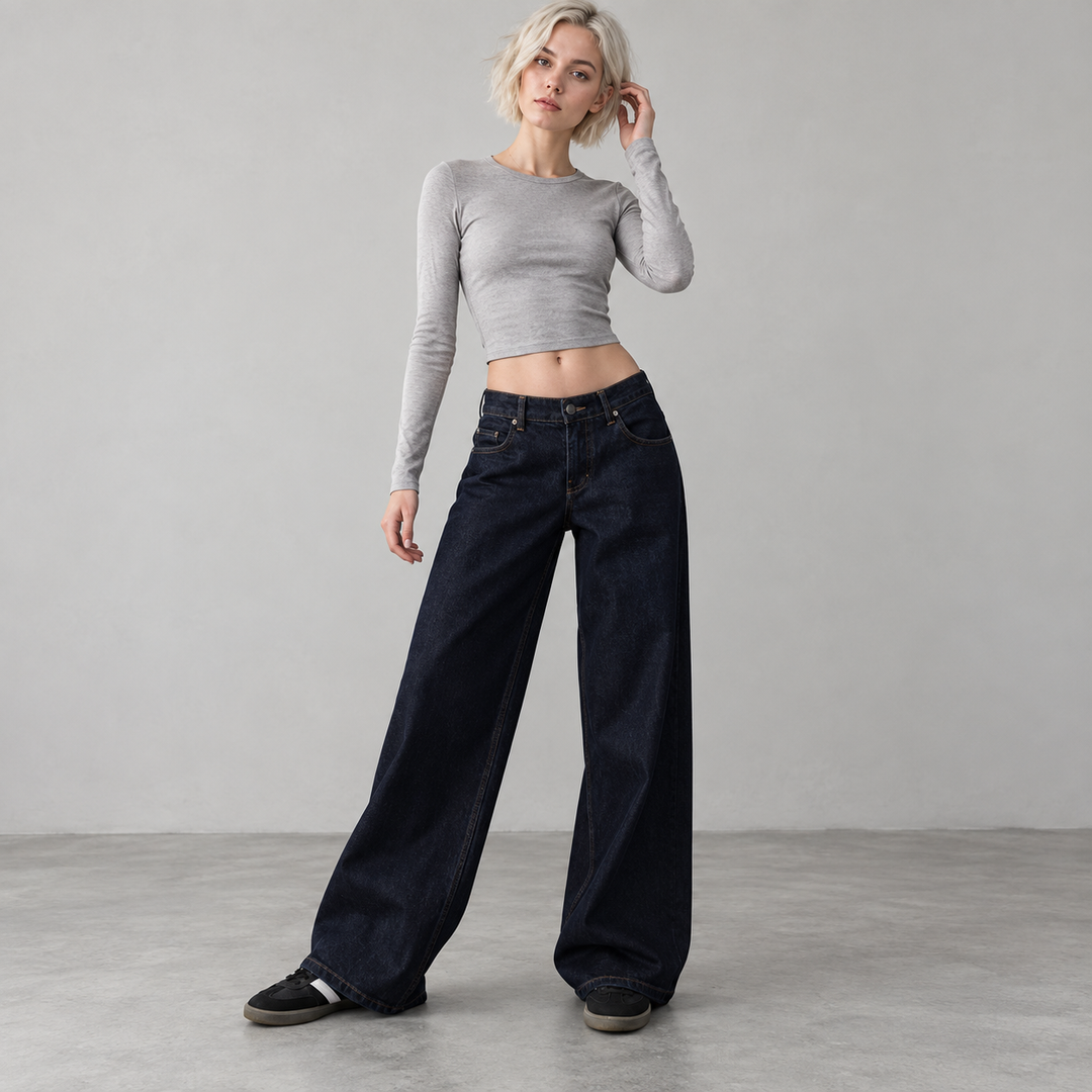 Women’s Relaxed Wide Leg Washed Jeans