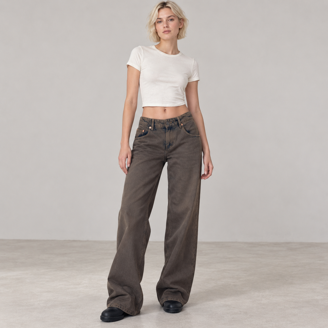 Women’s Relaxed Wide Leg Washed Jeans